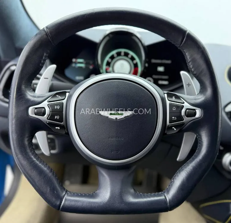 Aston Martin Vantage 2020 for Sale in Dubai Image-12