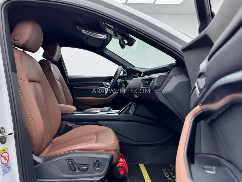 Audi e-tron GT 2022 for Sale in Dubai Image-14