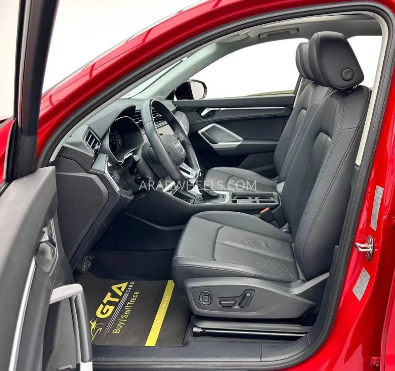 Audi Q3 2024 for Sale in Dubai Image-15