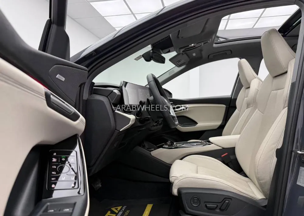 Audi Q6 e-tron 2025 for Sale in Dubai Image-8