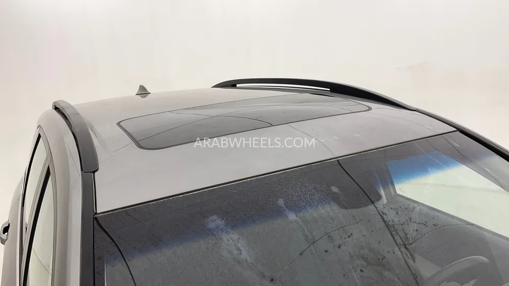 Chevrolet Captiva 2023 for Sale in Dubai Image-11