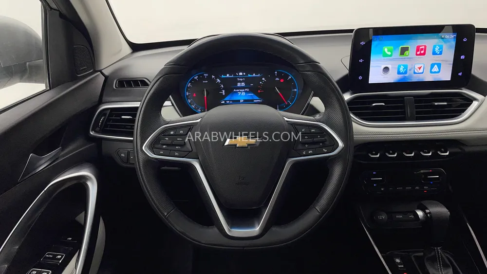 Chevrolet Captiva 2023 for Sale in Dubai Image-17