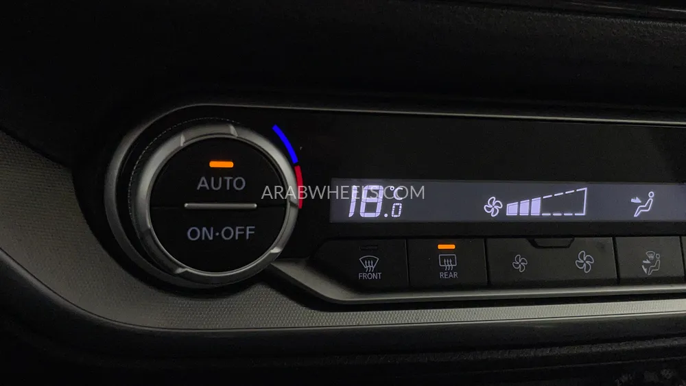 Nissan Xterra 2021 for Sale in Dubai Image-49