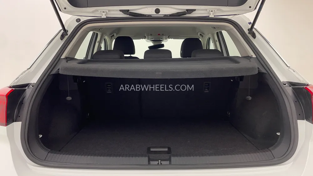 Volkswagen T Roc 2021 for Sale in Dubai Image-24