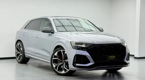 Audi RS Q8 4.0L TFSI V8 quattro 2021