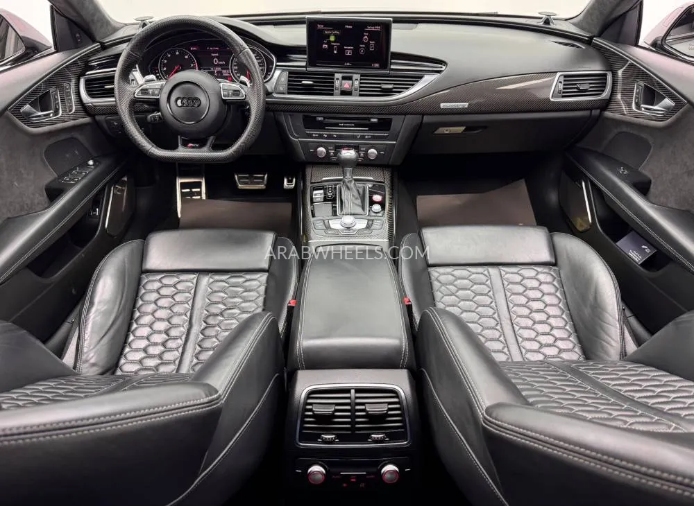 Audi RS 7 2016 for Sale in Dubai Image-7