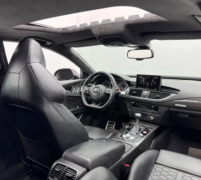 Audi RS 7 2016 for Sale in Dubai Image-14