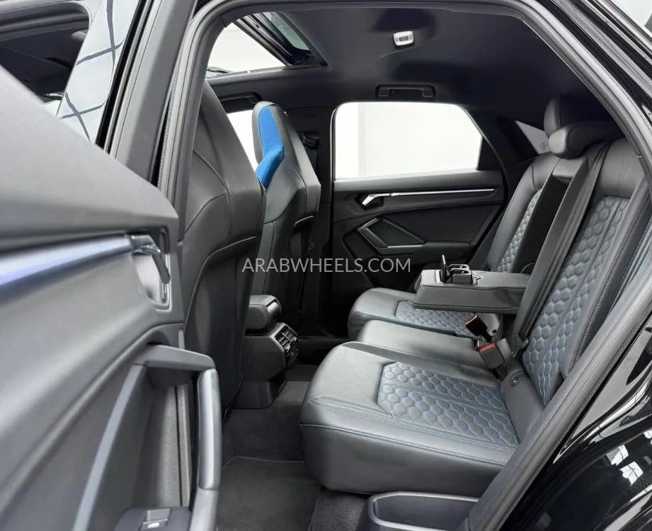 أودي RS Q3 2023 for Sale in دبي Image-17