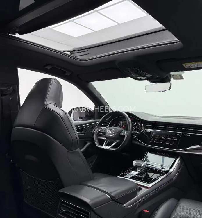 Audi RS Q8 2021 for Sale in Dubai Image-10