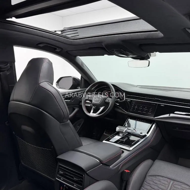 أودي RS Q8 2023 for Sale in دبي Image-12