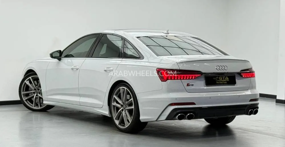 Audi S6 2021 for Sale in Dubai Image-4