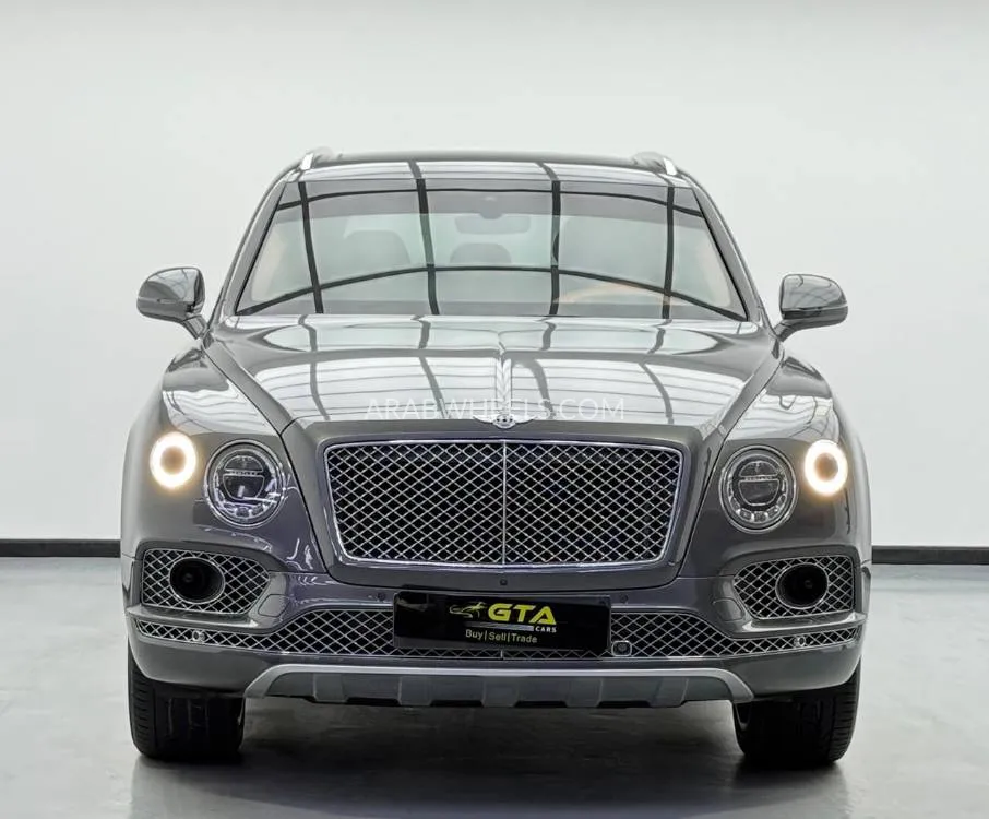 Bentley Bentayga 2019 for Sale in Dubai Image-2