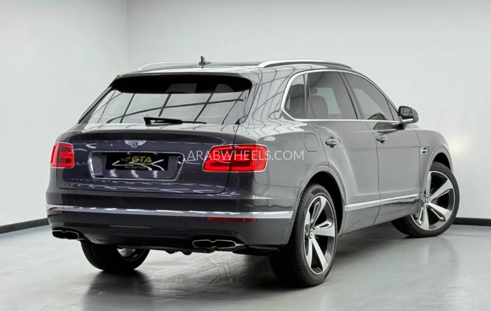 Bentley Bentayga 2019 for Sale in Dubai Image-6
