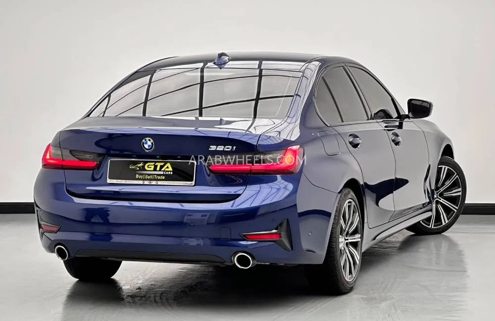 بي إم دبليو الفئة الثالثة 2020 for Sale in دبي Image-4