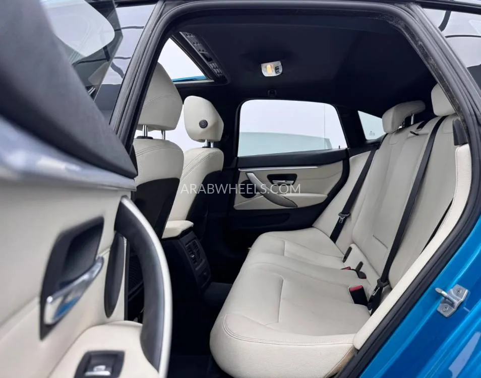 BMW 4 series 2018 for Sale in Dubai Image-15