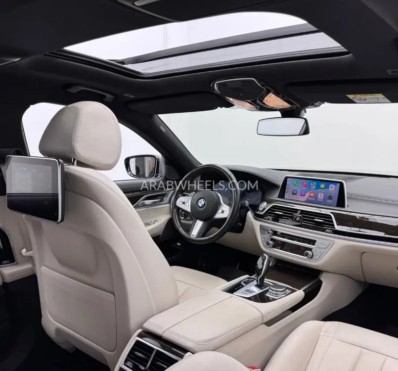 BMW 7 series 2022 for Sale in Dubai Image-18