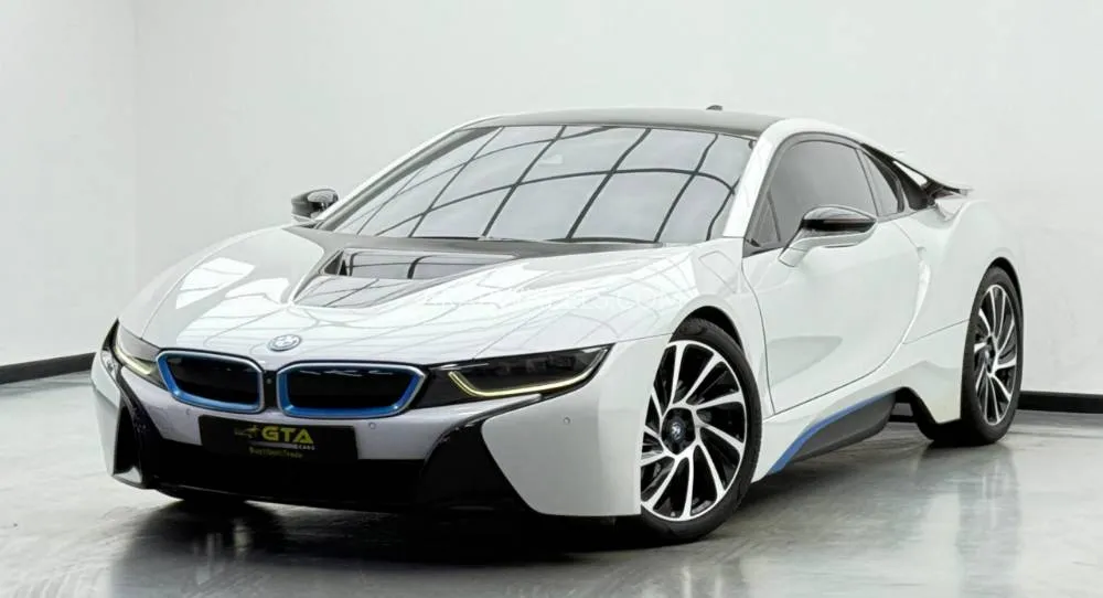 BMW i8 2015 for Sale in Dubai Image-7