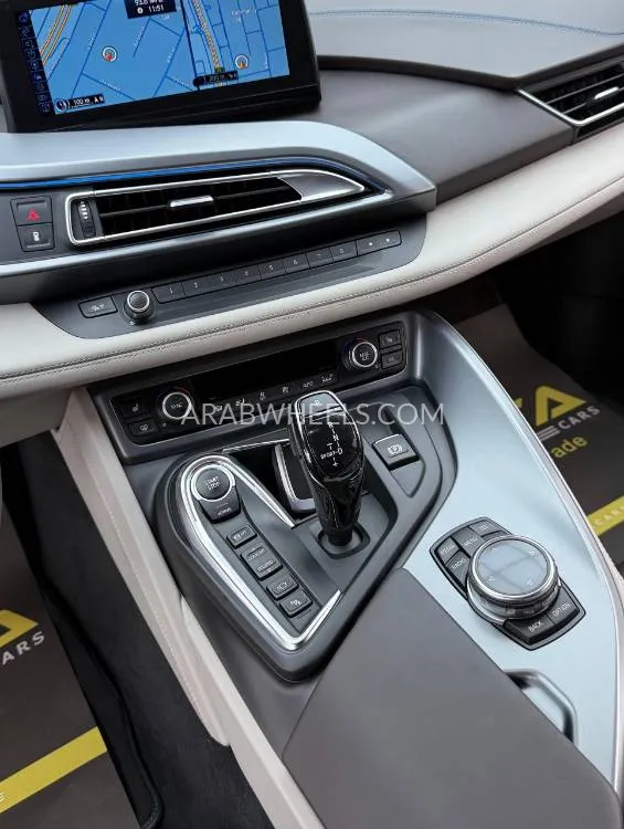 BMW i8 2015 for Sale in Dubai Image-14