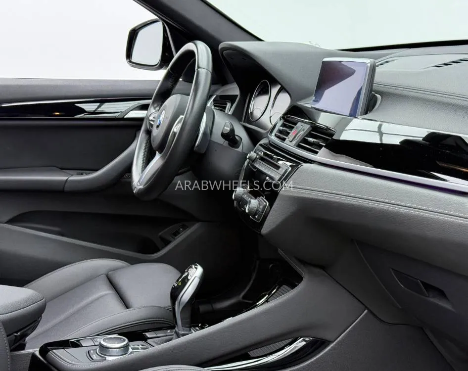 BMW X1 2021 for Sale in Dubai Image-7
