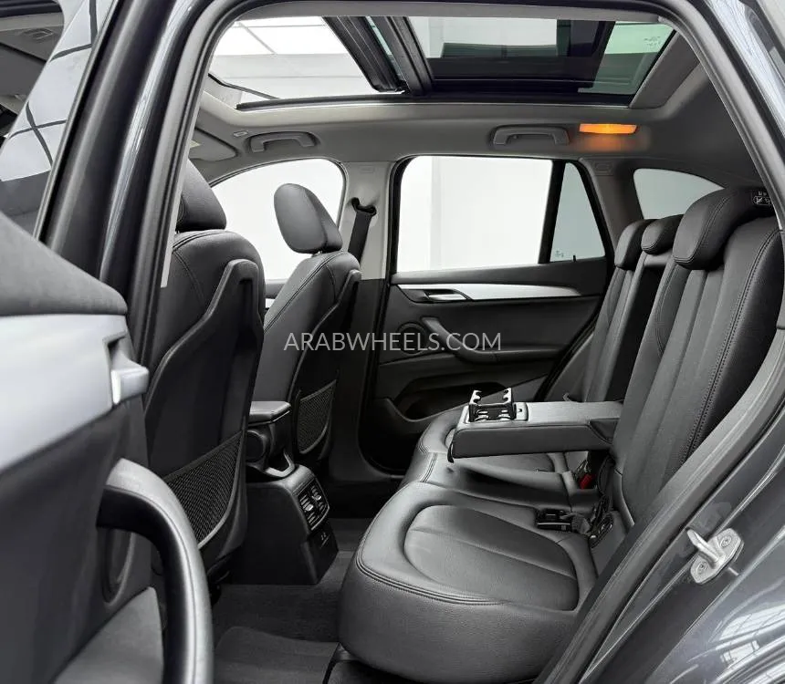 BMW X1 2021 for Sale in Dubai Image-18
