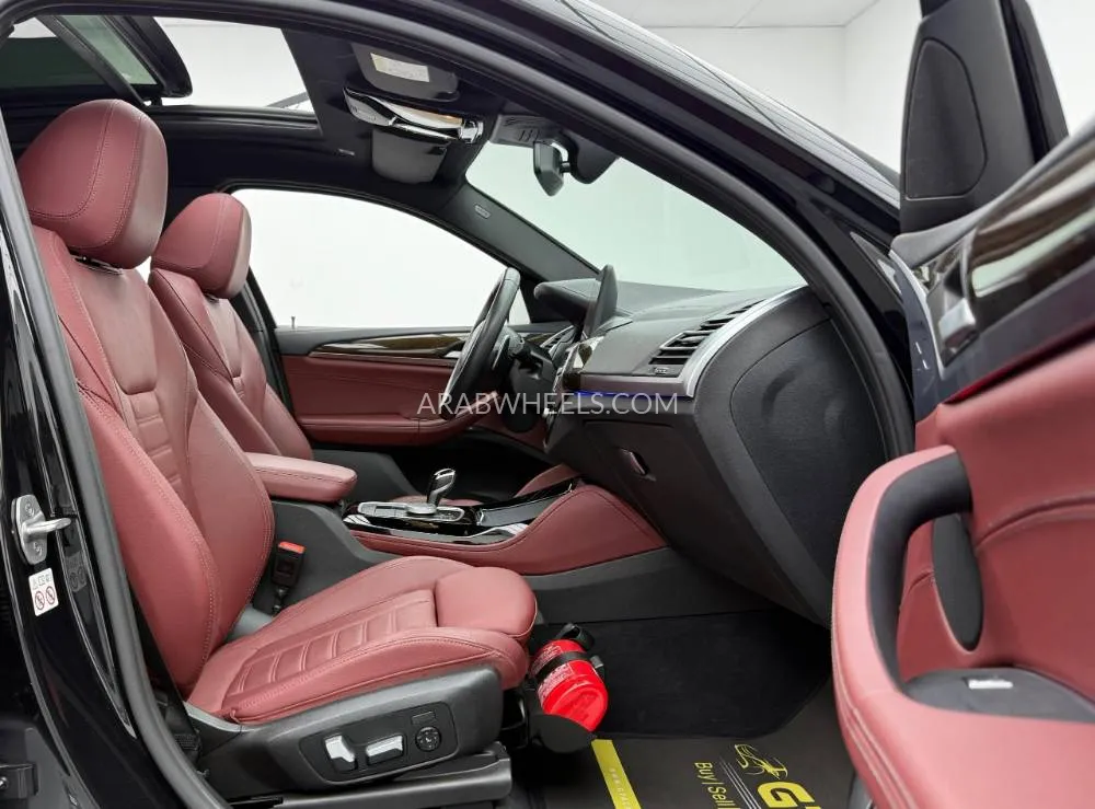 بي إم دبليو X4 2024 for Sale in دبي Image-16