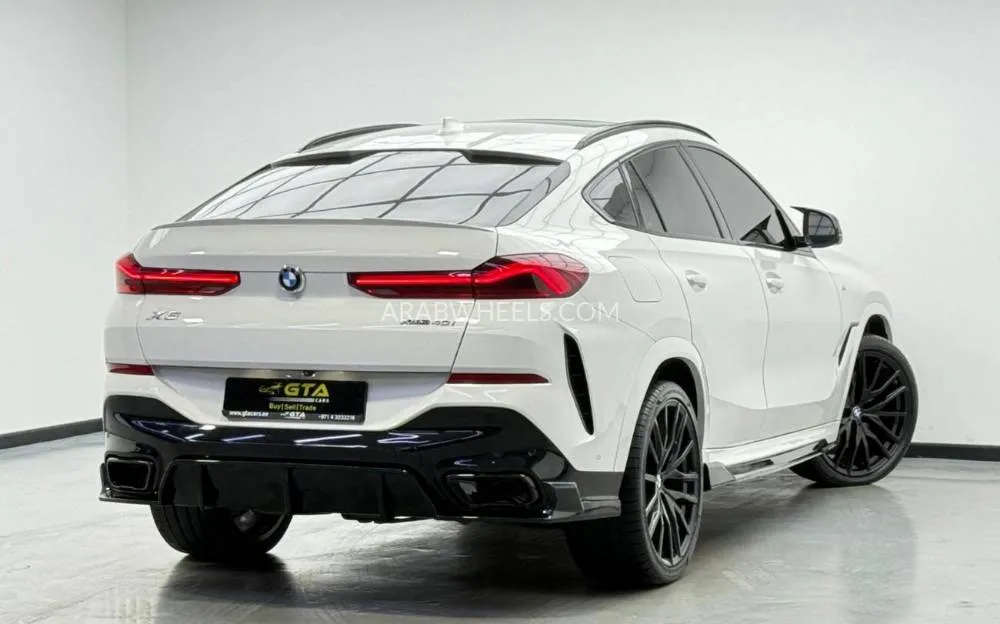 BMW X6 2022 for Sale in Dubai Image-4