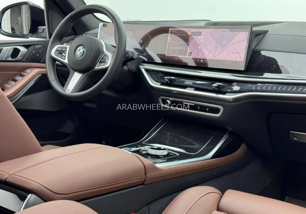 BMW X7 2025 for Sale in Dubai Image-14