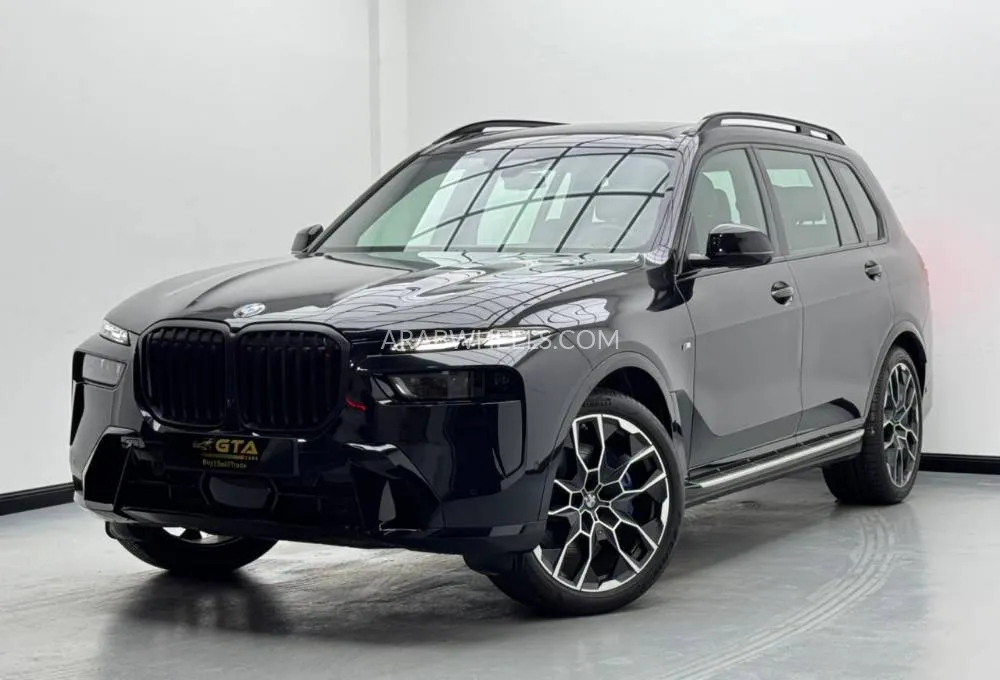 BMW X7 2025 for Sale in Dubai Image-3