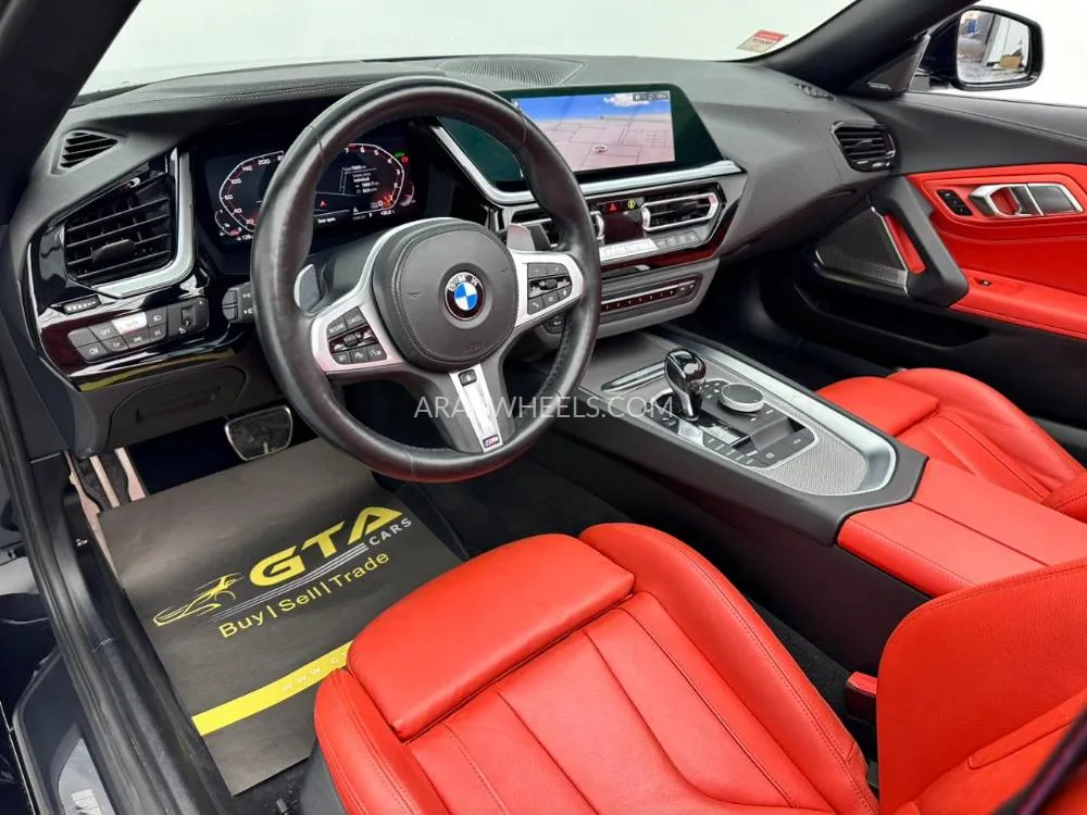 BMW Z4 2021 for Sale in Dubai Image-9