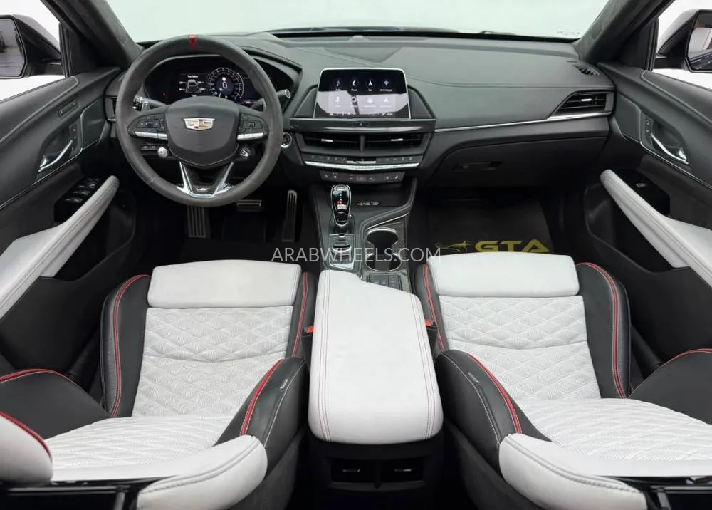 Cadillac CT4 2023 for Sale in Dubai Image-13