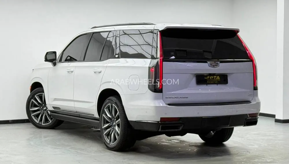 Cadillac Escalade 2022 for Sale in Dubai Image-6