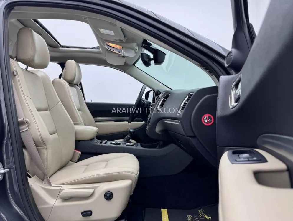 Dodge Durango 2018 for Sale in Dubai Image-12