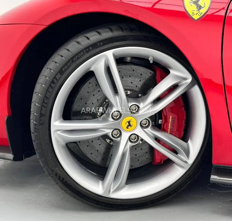 فيراري 296 GTB 2023 for Sale in دبي Image-7