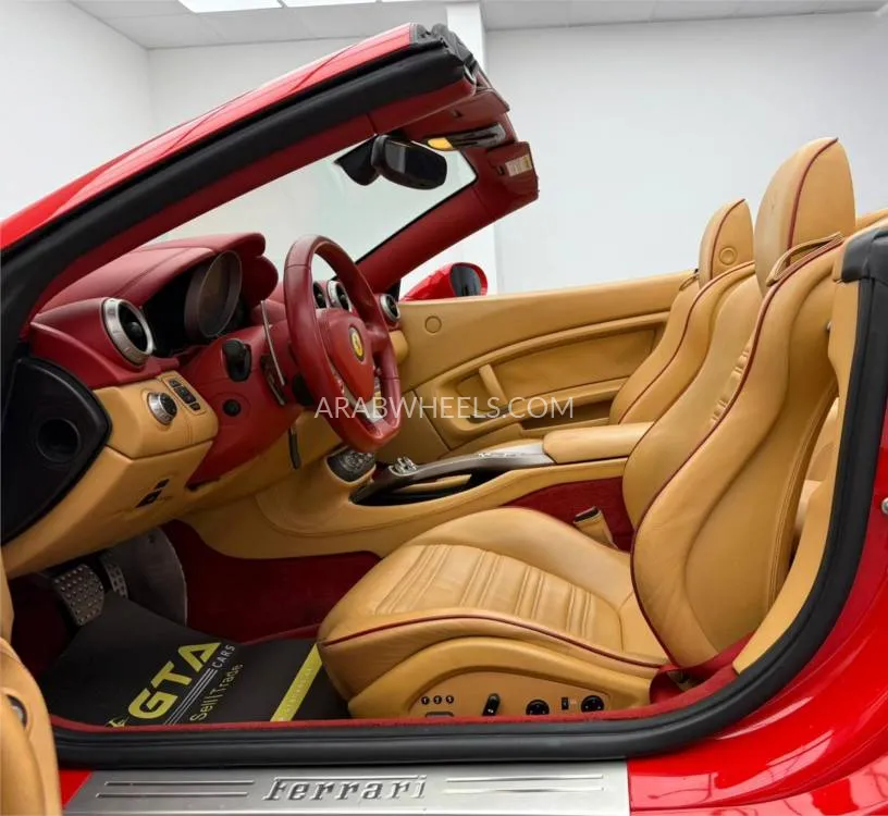 فيراري كاليفورنيا 2013 for Sale in دبي Image-15