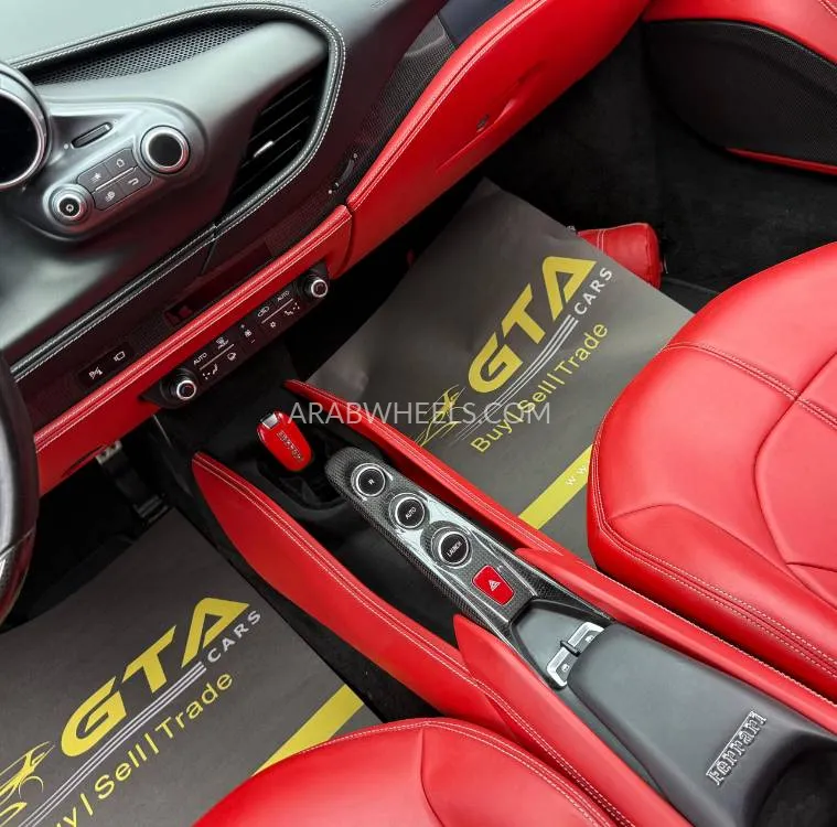 فيراري F8 تريبيوتو 2021 for Sale in دبي Image-16