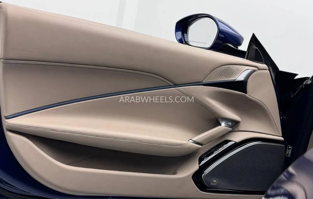 Ferrari Roma 2024 for Sale in Dubai Image-13