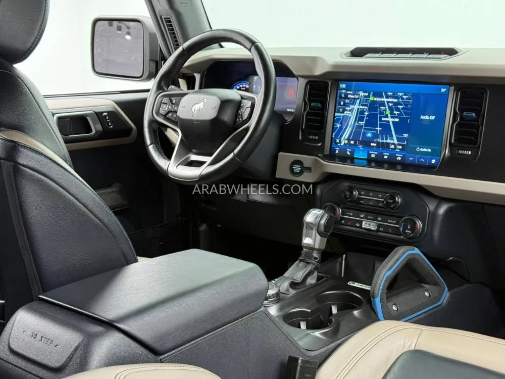 Ford Bronco 2022 for Sale in Dubai Image-12