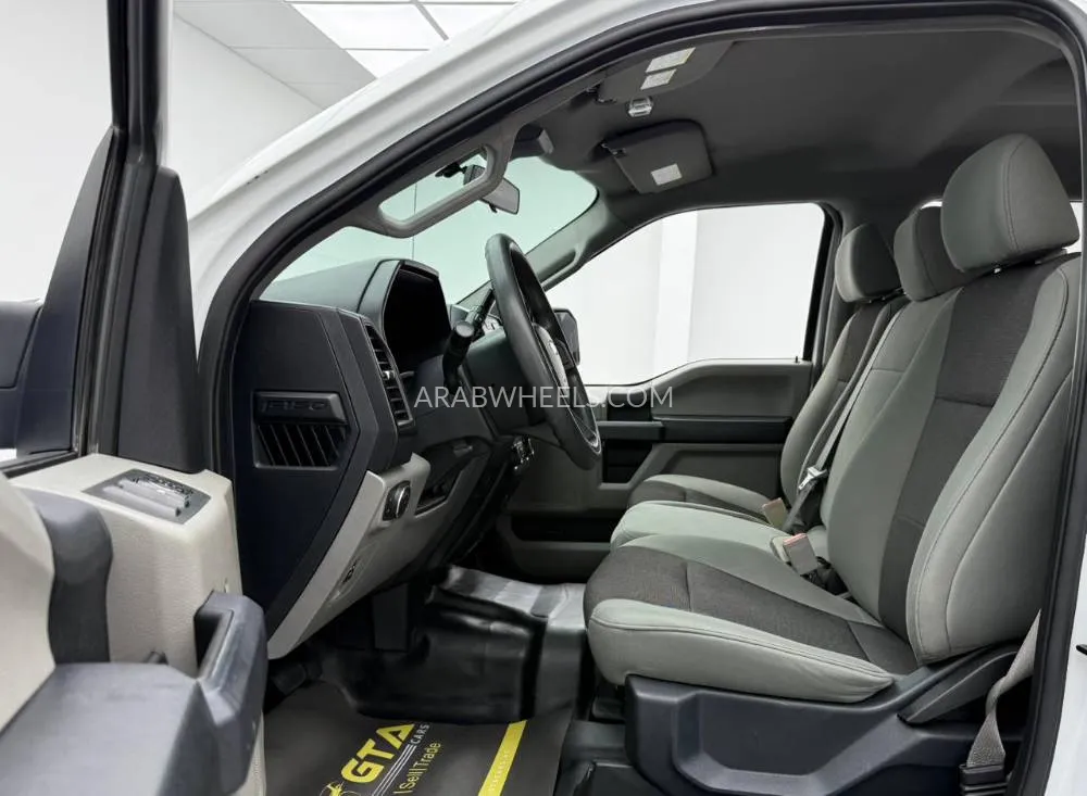 Ford F 150 2020 for Sale in Dubai Image-16