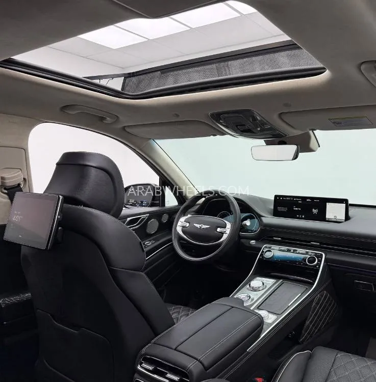 Genesis G90 2023 for Sale in Dubai Image-10