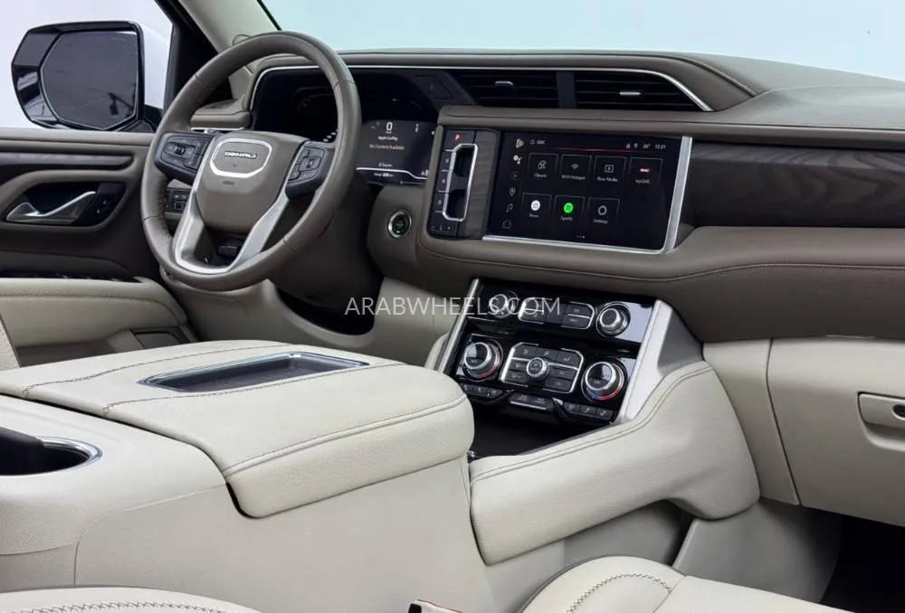 جي إم سي يوكون 2022 for Sale in دبي Image-15