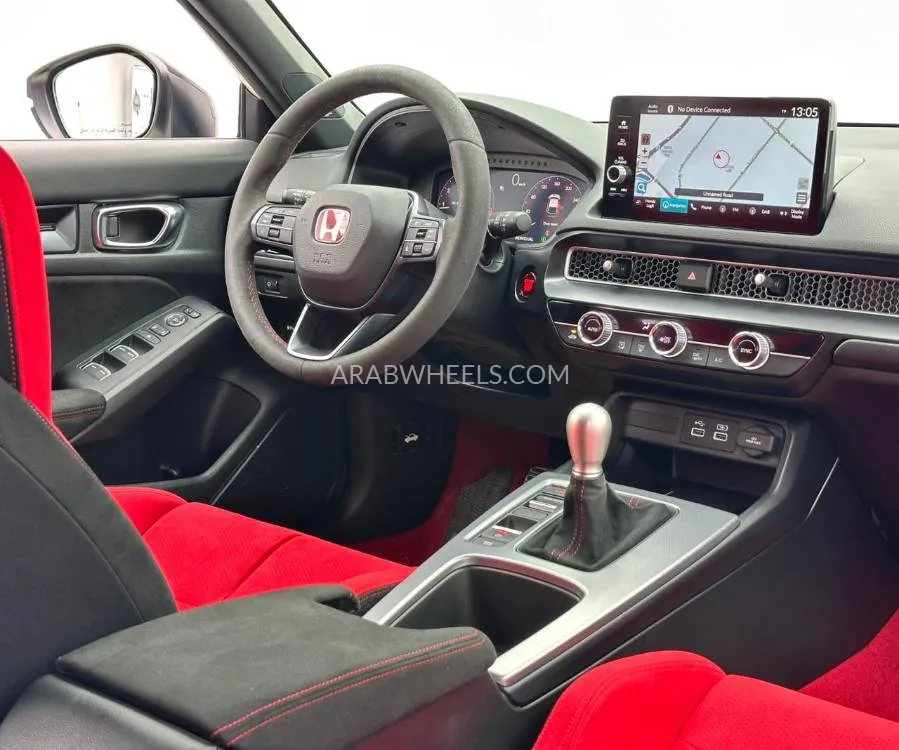 هوندا سيفيك 2024 for Sale in دبي Image-12
