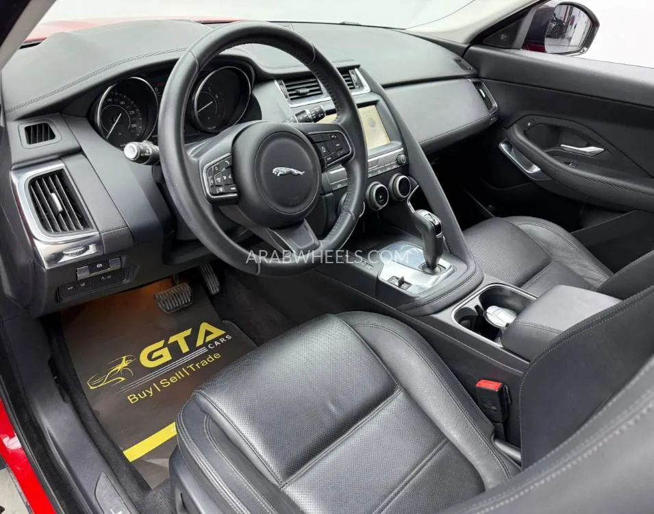 جاجوار إي بيس 2019 for Sale in دبي Image-10