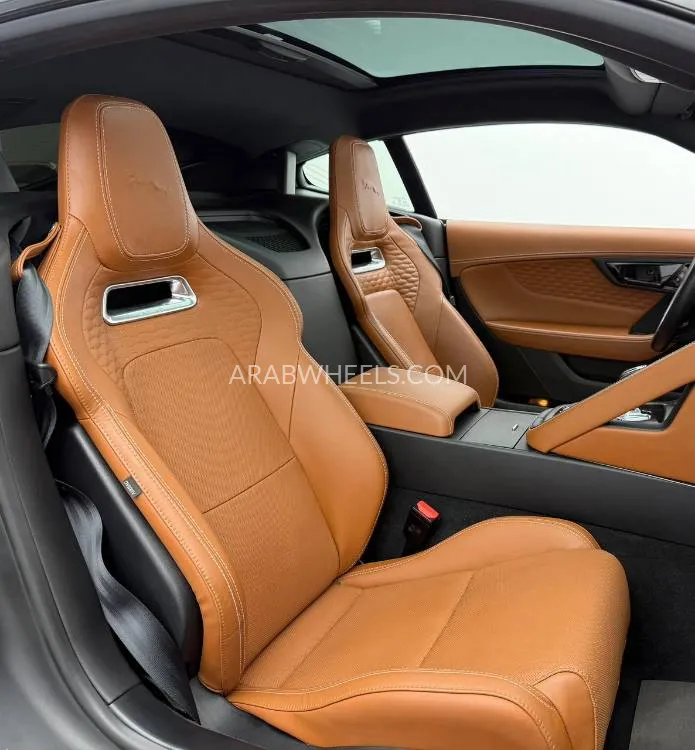 Jaguar F Type 2021 for Sale in Dubai Image-14
