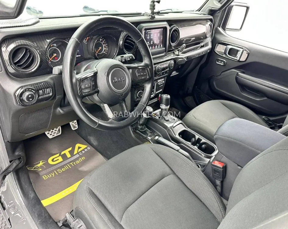 Jeep Wrangler 2021 for Sale in Dubai Image-9