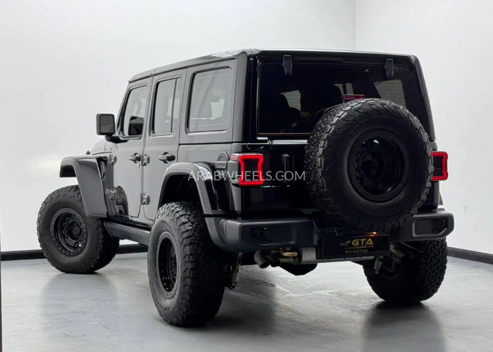 Jeep Wrangler 2023 for Sale in Dubai Image-5