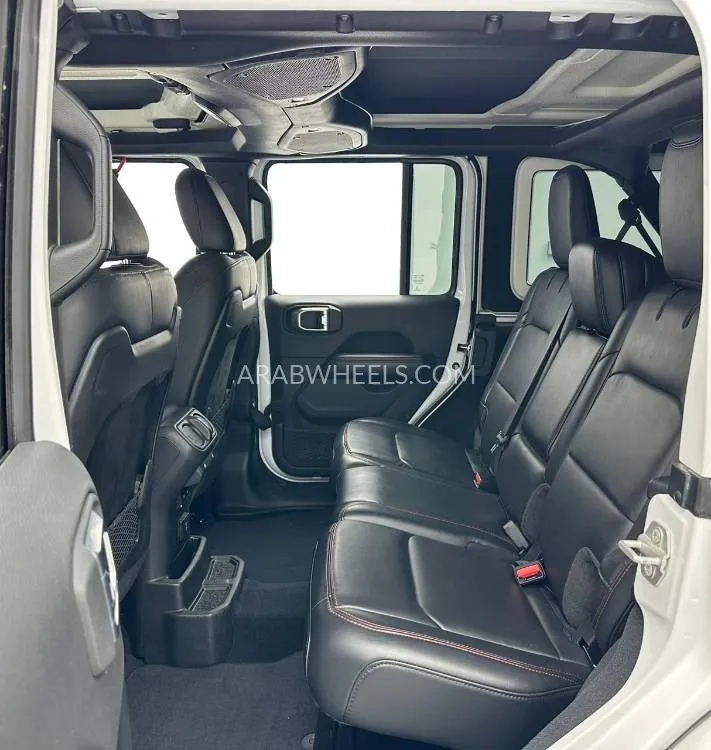 جيب رانجلر 2024 for Sale in دبي Image-17