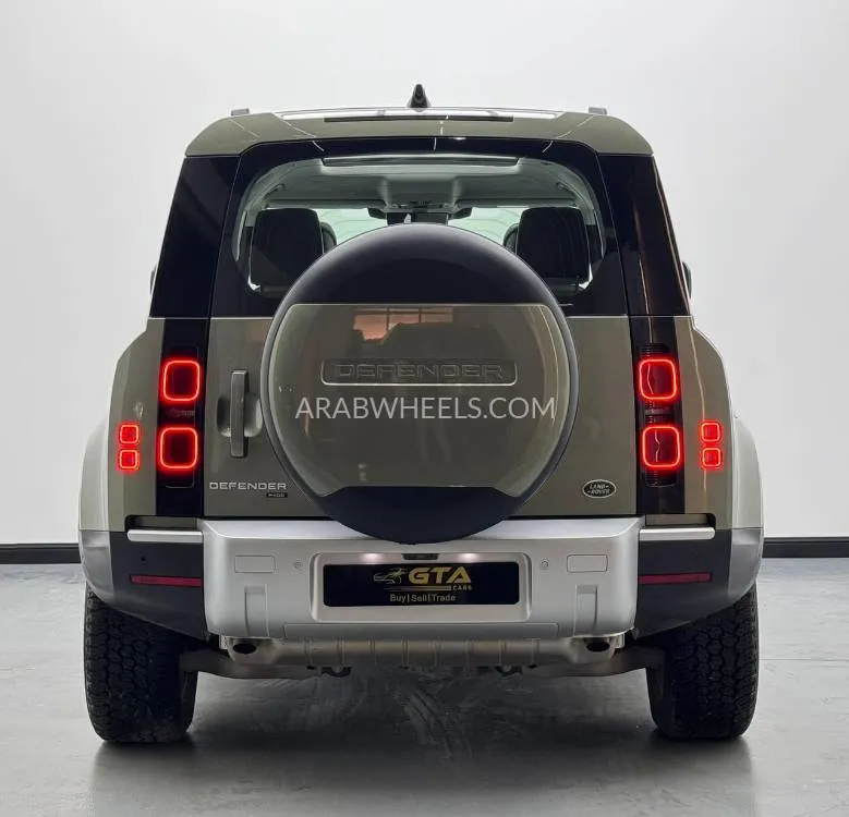 Land Rover Defender 2022 for Sale in Dubai Image-5