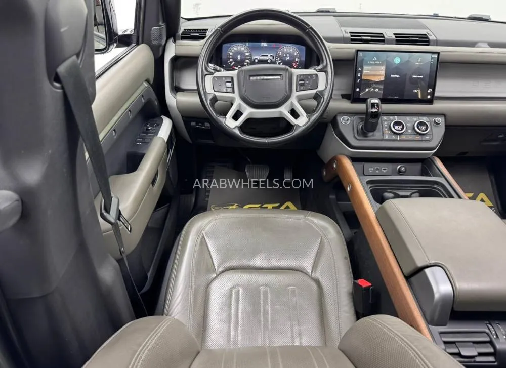 Land Rover Defender 2022 for Sale in Dubai Image-8