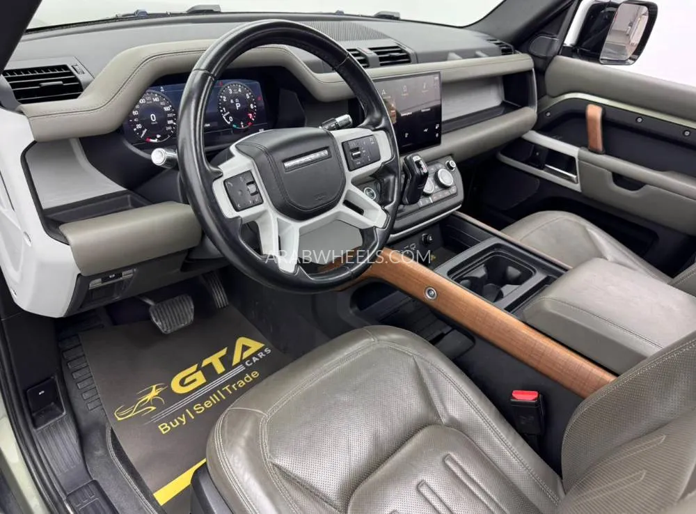Land Rover Defender 2022 for Sale in Dubai Image-15
