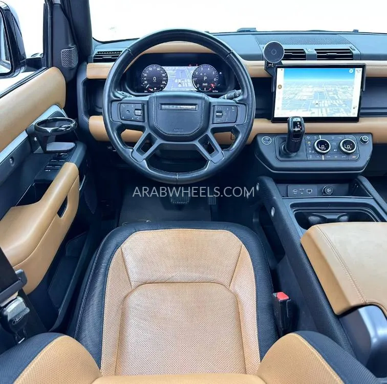 Land Rover Defender 2023 for Sale in Dubai Image-8